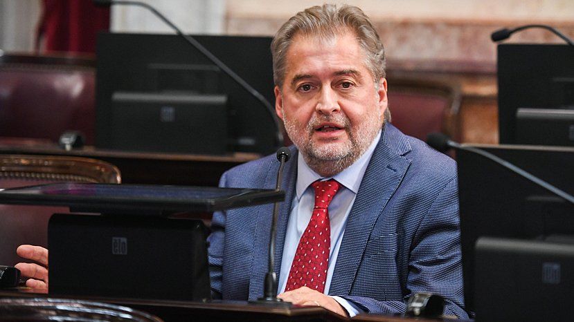 Roberto Mirabella presentará un proyecto en el Senado para incorporar el norte santafesino a la tarifa diferencial.