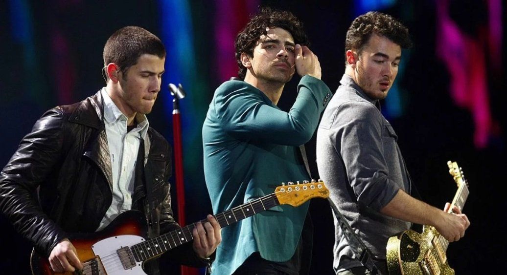 El regreso de los Jonas Brothers se acerca y tenemos las pruebas