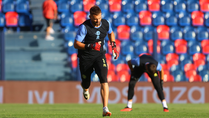 Se fue de Colón tras el descenso y hoy debutará como titular en la Copa Sudamericana