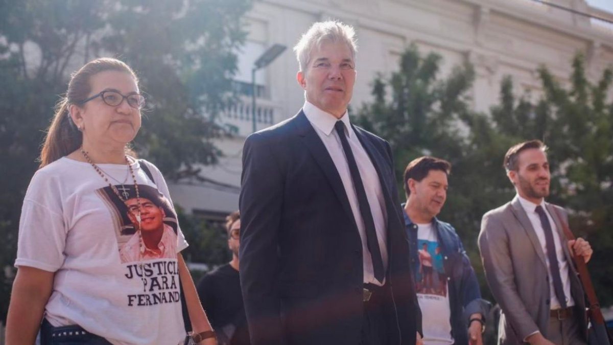 Burlando apelará las condenas a 15 años que recibieron tres rugbiers: Una justicia débil no es justicia