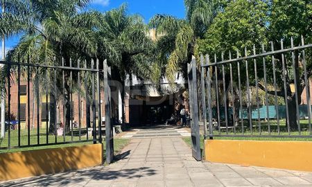 Un niño de tres años fue mordido por un perro y está internado en el Hospital Alassia