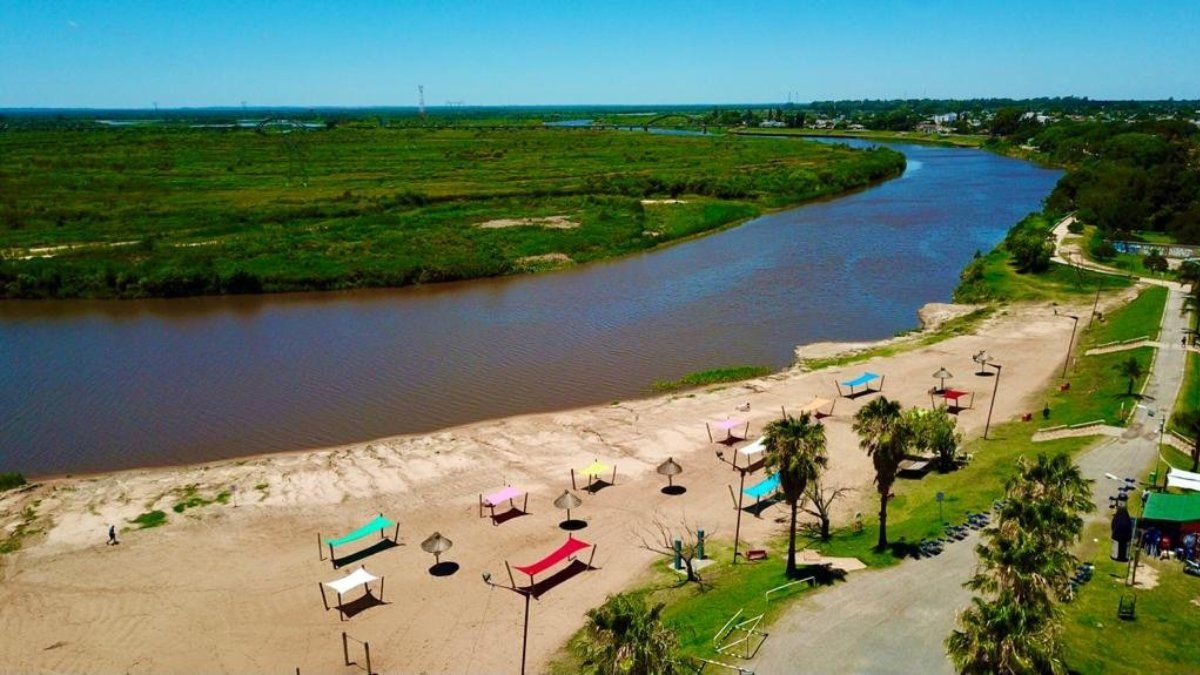 El cuerpo fue encontrado este sábado a la tarde por vecinos que circulaban por el lugar.