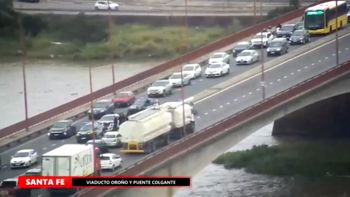 Hay grandes demoras de circulación en ambos sentidos.&nbsp;
