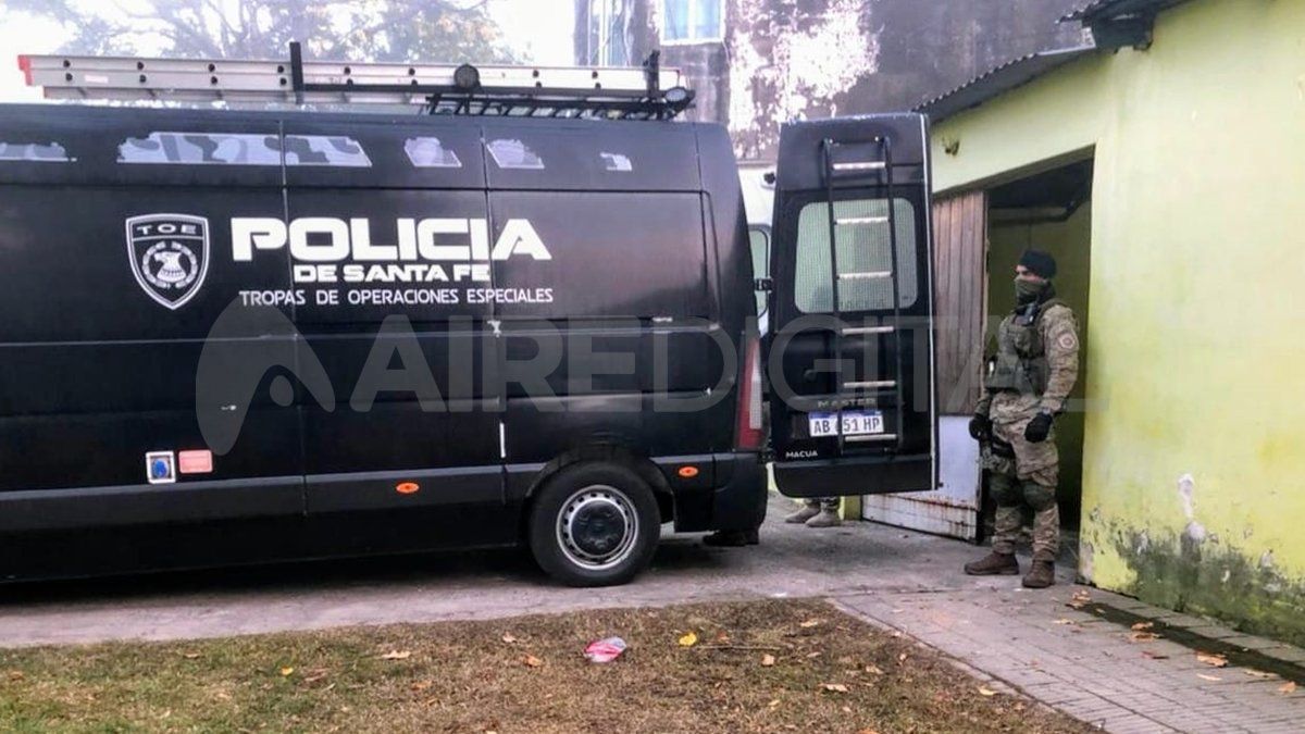 La casa de Gatito Sosa en Rosario fue allanada el pasado viernes por orden del fiscal Matías Edery.