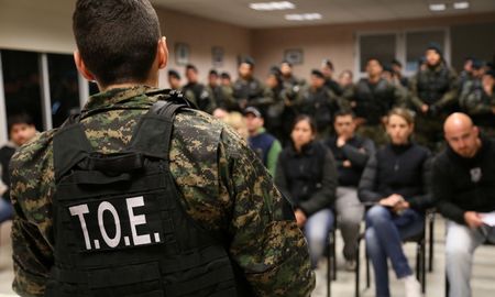 El grupo estará conformado por agentes policiales de elite de la provincia. El grupo estará conformado por agentes policiales de elite de la provincia.