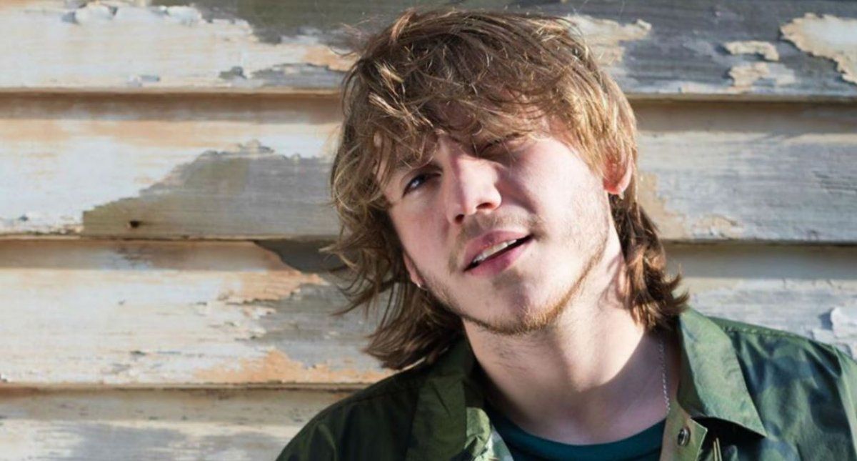 El cantante cordob&eacute;s present&oacute; a su hija.