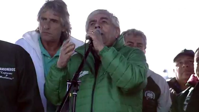 Nación aplicará una sanción millonaria a Camioneros