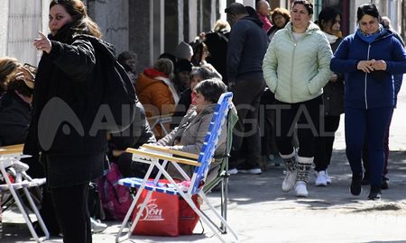 En las inmediaciones de la parroquia Inmaculada Concepción se implementó un operativo de tránsito por parte de la Municipalidad. En las inmediaciones de la parroquia Inmaculada Concepción se implementó un operativo de tránsito por parte de la Municipalidad.