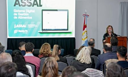 El Gobierno de Santa Fe, a través de la Agencia Santafesina de Seguridad Alimentaria (Assal), presentó un nuevo Sistema Digital de Gestión de Alimentos El Gobierno de Santa Fe, a través de la Agencia Santafesina de Seguridad Alimentaria (Assal), presentó un nuevo Sistema Digital de Gestión de Alimentos