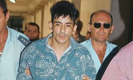 Ferreyra por los pasillos de tribunales tras ser detenido por la policía. Ferreyra por los pasillos de tribunales tras ser detenido por la policía.