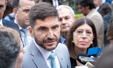 El gobernador Maximiliano Pullaro respaldó la ley Bases. El gobernador Maximiliano Pullaro respaldó la ley Bases.