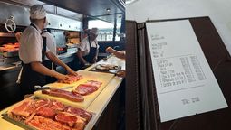 Mostró lo que comió en Don Julio.