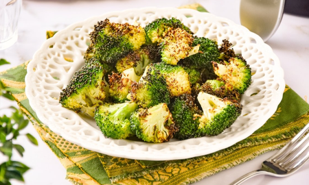 La receta de brócoli crujiente en freidora de aire con especias y salsa de soja que enamora hasta a quienes odian esta verdura La receta de brócoli crujiente en freidora de aire con especias y salsa de soja que enamora hasta a quienes odian esta verdura