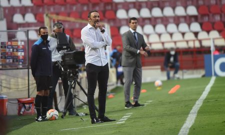 Juan Manuel Azconzábal debutó en Unión en la derrota ante Emelec por Copa Sudamericana. Juan Manuel Azconzábal debutó en Unión en la derrota ante Emelec por Copa Sudamericana.