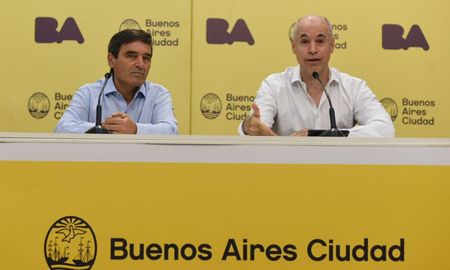 Las denuncias sobre presuntas irregularidades en la realización de la campaña vacunatoria en la CABA apuntan contra Rodríguez Larreta y Quirós. Las denuncias sobre presuntas irregularidades en la realización de la campaña vacunatoria en la CABA apuntan contra Rodríguez Larreta y Quirós.