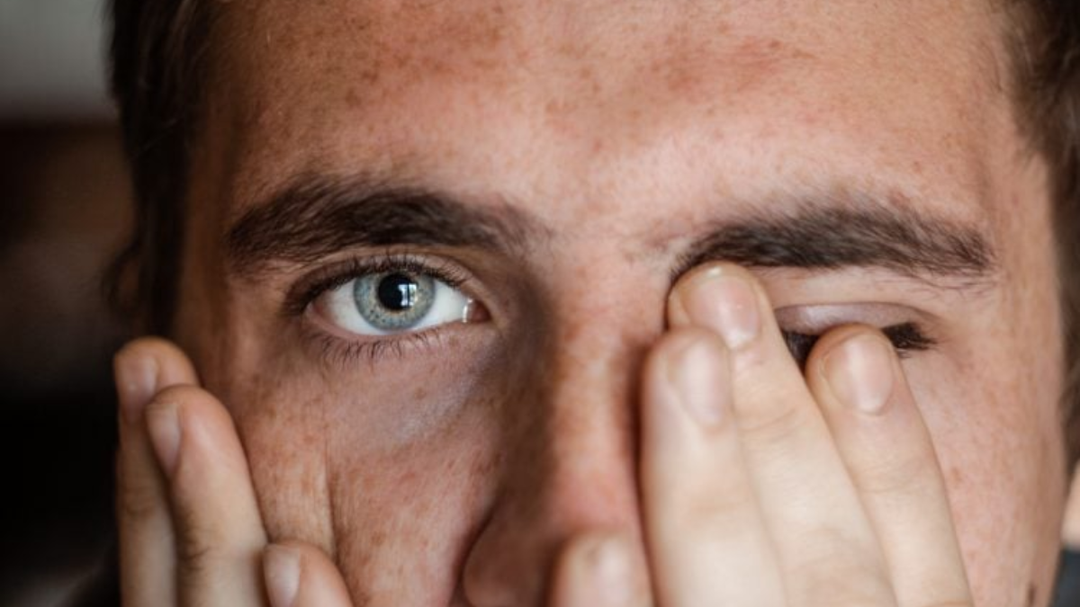 Cuál es el significado espiritual de que te palpite el ojo izquierdo