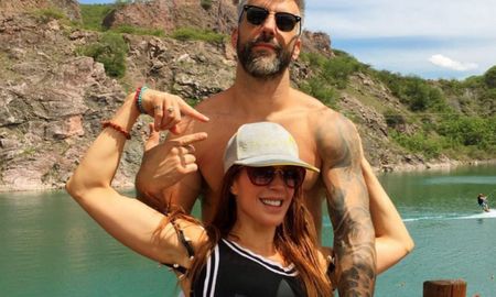 miriam lanzoni mostro la cola y la delantera prominente de su novio miriam lanzoni mostro la cola y la delantera prominente de su novio