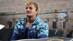 Alejandra Locomotora Oliveras falleció a raíz de una embolia pulmonar masiva que derivó en un shock por hipoxemia severa y un paro cardiorrespiratorio refractario. 