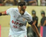 Claudio Corvalán explotó con insultos hacia la platea.