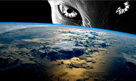 El astrofísico Avi Loeb, director del Proyecto Galileo de la Universidad de Harvard, planteó que un eventual encuentro con una inteligencia alienígena provocaría desde derrumbes bursátiles y tensiones geopolíticas. El astrofísico Avi Loeb, director del Proyecto Galileo de la Universidad de Harvard, planteó que un eventual encuentro con una inteligencia alienígena provocaría desde derrumbes bursátiles y tensiones geopolíticas.