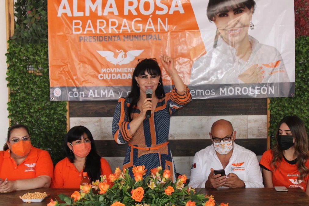 Matan en pleno acto de campaña a una candidata mexicana a alcaldesa