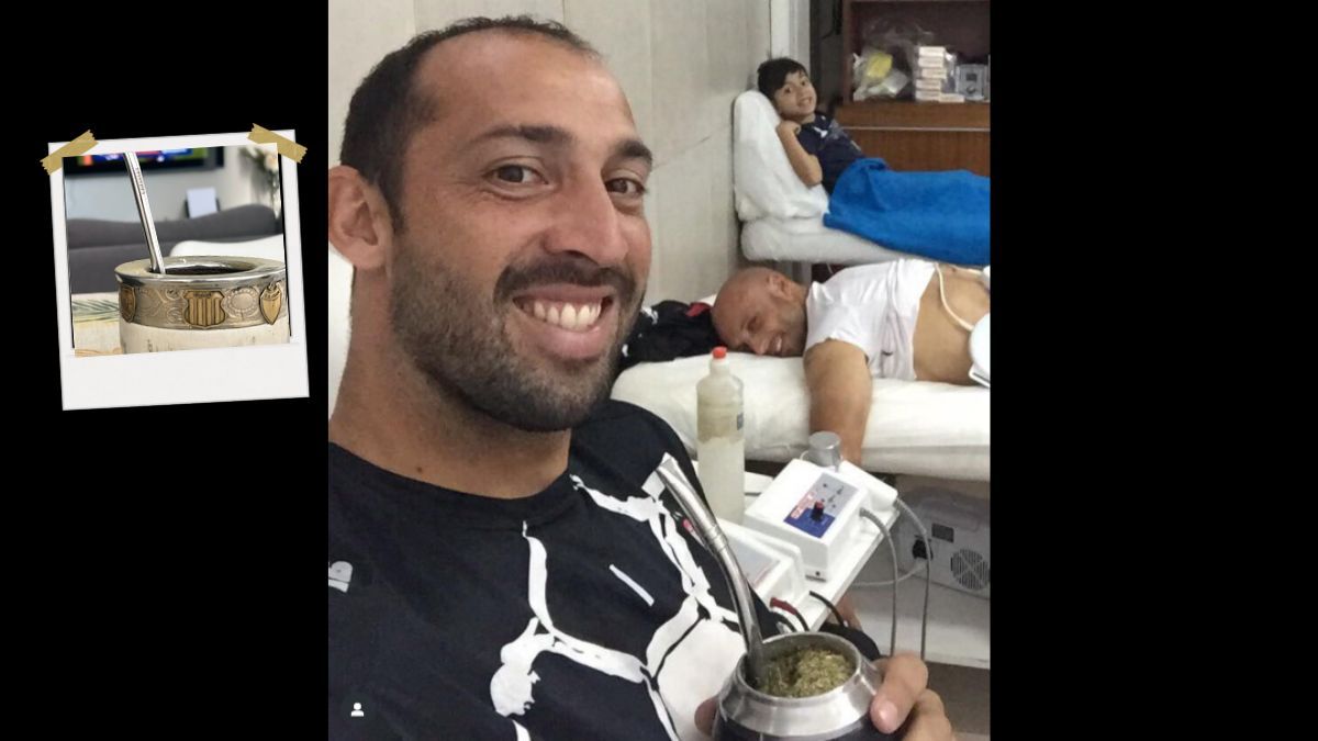 Marcos Díaz subió una foto de su mate y un detalle grabado llamó la atención de los hinchas de Colón