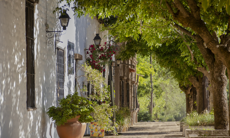 Córdoba ofrece paisajes serranos, historia y buena gastronomía para quienes buscan un respiro durante Semana Santa. Córdoba ofrece paisajes serranos, historia y buena gastronomía para quienes buscan un respiro durante Semana Santa.