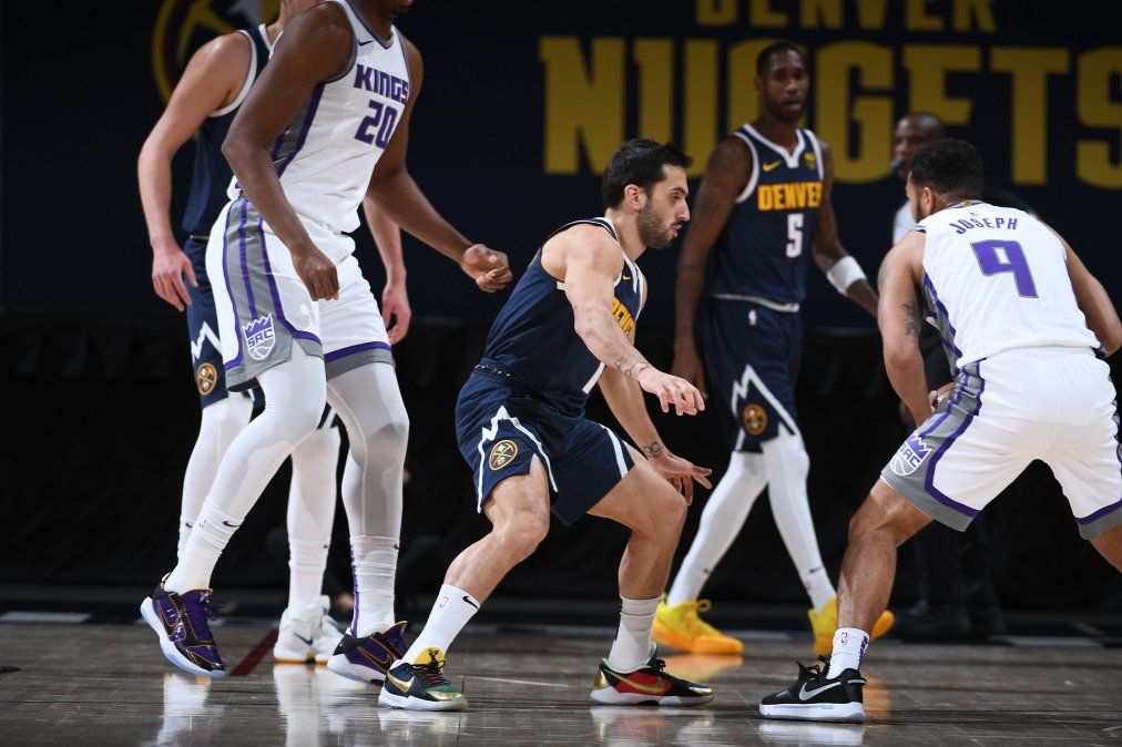 Facundo Campazzo jugó sus primeros minutos en la NBA con la camiseta de Denver Nuggets