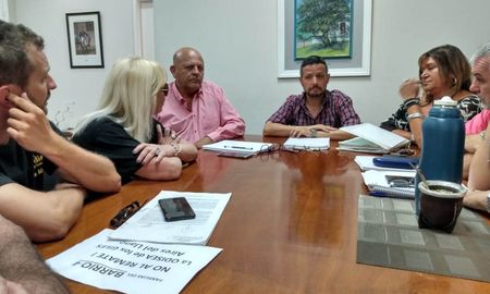 los vecinos de aires del llano se reunieron con el municipio pero siguen sin soluciones los vecinos de aires del llano se reunieron con el municipio pero siguen sin soluciones