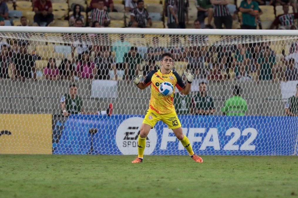 El Club Atlético Unión empató con Fluminense y se subió a la cima de su grupo en la Conmebol Sudamericana. Santiago Mele fue la gran figura del Tate luego de tapar un penal en la última jugada.