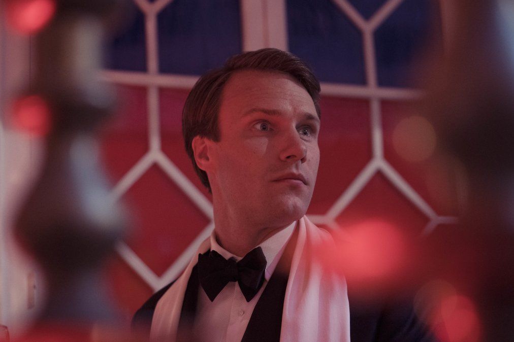 Hugo Cavendish Smythe (Hugh Skinner).