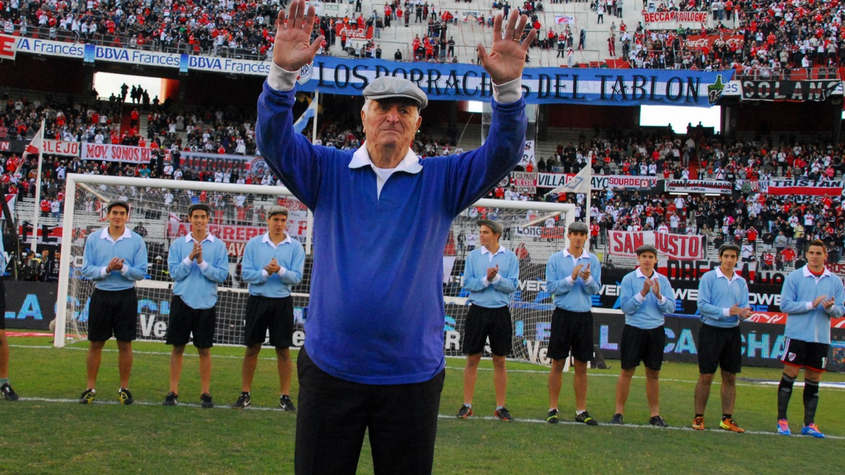 Amadeo Carrizo, la leyenda del fútbol argentino.