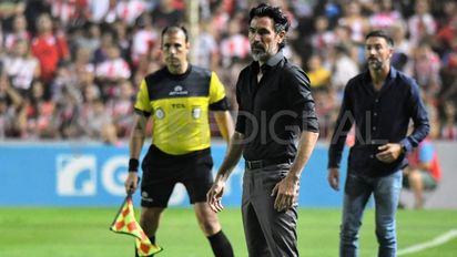 Se conoció dónde dirigirá el ex entrenador de Colón, Eduardo Domínguez, en el 2025: 