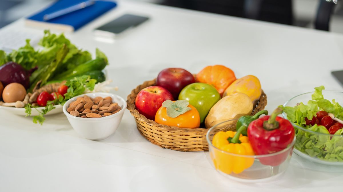 La alimentación, esta juega un papel central en la prevención de enfermedades.