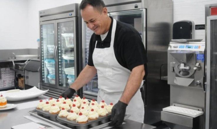 El restaurante donde todo tiene cannabis: hamburguesas, pizzas y hasta alitas de pollo