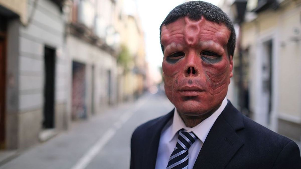 Henry Rodríguez se hace llamar The Real Red Skull
