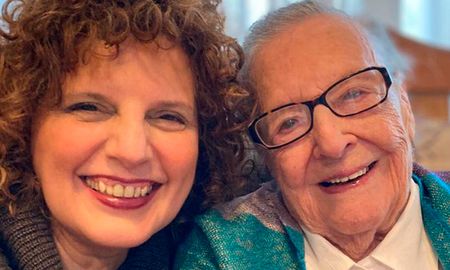 Lea Enriqueta Llanos de Machado y su hija, la cantante Marilí Machado. Lea Enriqueta Llanos de Machado y su hija, la cantante Marilí Machado.