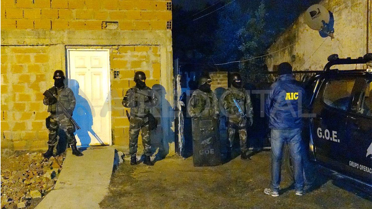 Allanamientos en La Guardia