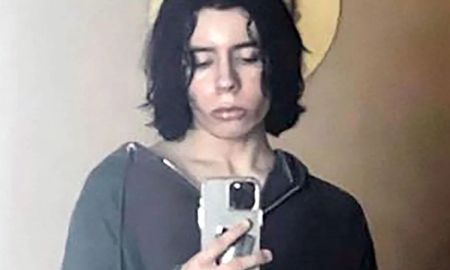 El gobernador de Texas, Greg Abbott, identificó al autor de la masacre en una escuela de la localidad de Uvalde, en EE. UU. como Salvador Ramos, un joven de 18 años que asistía a la escuela secundaria. El gobernador de Texas, Greg Abbott, identificó al autor de la masacre en una escuela de la localidad de Uvalde, en EE. UU. como Salvador Ramos, un joven de 18 años que asistía a la escuela secundaria.