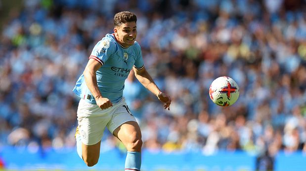 Julián Álvarez, del Manchester City, en acción.