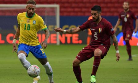 Sin Neymar, Brasil enfrenta a Venezuela en Caracas. Sin Neymar, Brasil enfrenta a Venezuela en Caracas.