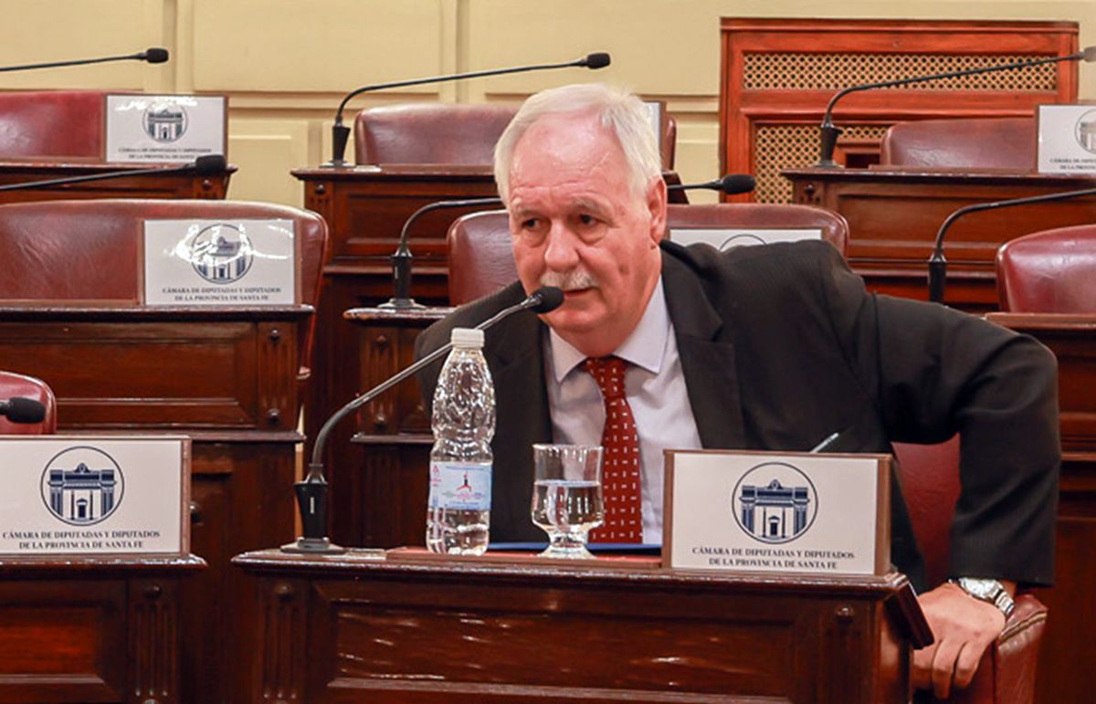 Rubén Weder a la Corte Suprema de Justicia de Santa Fe por amplia mayoría y sin impugnaciones