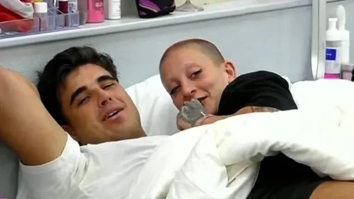 Crecen los rumores de un posible embarazo de Furia y Mauro en Gran Hermano. Crecen los rumores de un posible embarazo de Furia y Mauro en Gran Hermano.
