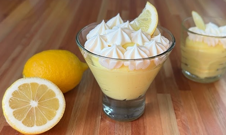 La mousse de limón es fresca, rápida y con un sabor irresistible. La mousse de limón es fresca, rápida y con un sabor irresistible.