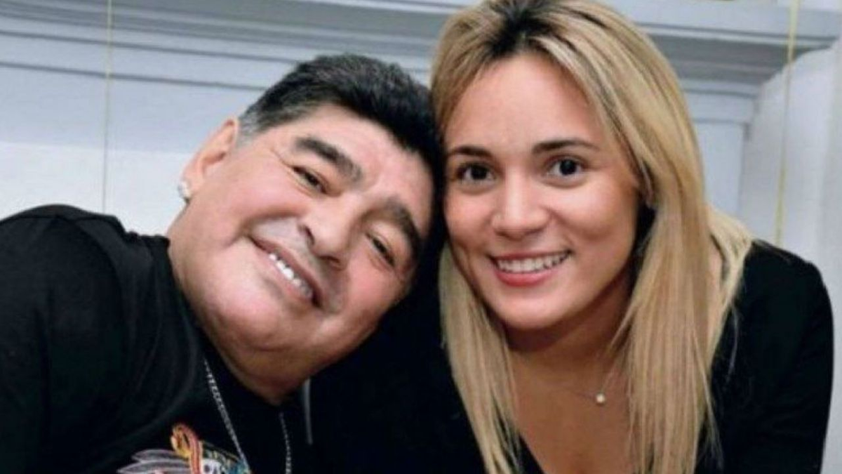 Las insólitas pertenencias de Rocío Oliva en los containers de Maradona que llegaron de Dubai: Había juguetitos y...
