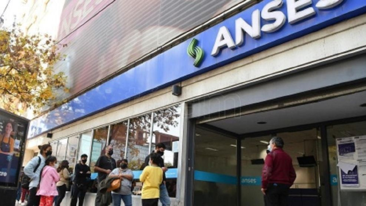 La ANSES permanecerá cerrada el lunes 27 de noviembre. La ANSES permanecerá cerrada el lunes 27 de noviembre.