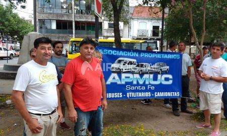 apmuc se movilizo en la municipalidad por la reduccion de horarios y contratos apmuc se movilizo en la municipalidad por la reduccion de horarios y contratos