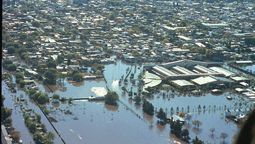 Diego Olivera, ex Unión, vivía en barrio Roma cuando ocurrió la inundación del Río Salado en 2003.