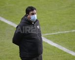 El entrenador de Newells prende de un hilo tras la caída ante Sarmiento por la Copa Argentina. El entrenador de Newells prende de un hilo tras la caída ante Sarmiento por la Copa Argentina.