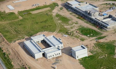 Vista aérea de la construcción del Complejo Penitenciario Federal de Coronda. Vista aérea de la construcción del Complejo Penitenciario Federal de Coronda.